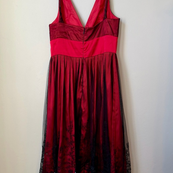Metaphor Red and Black Embellished Satin Dress, Size 10 - Picture 3 of 7